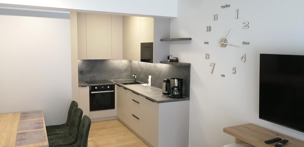 kuchnia apartament, akryl kaszmir